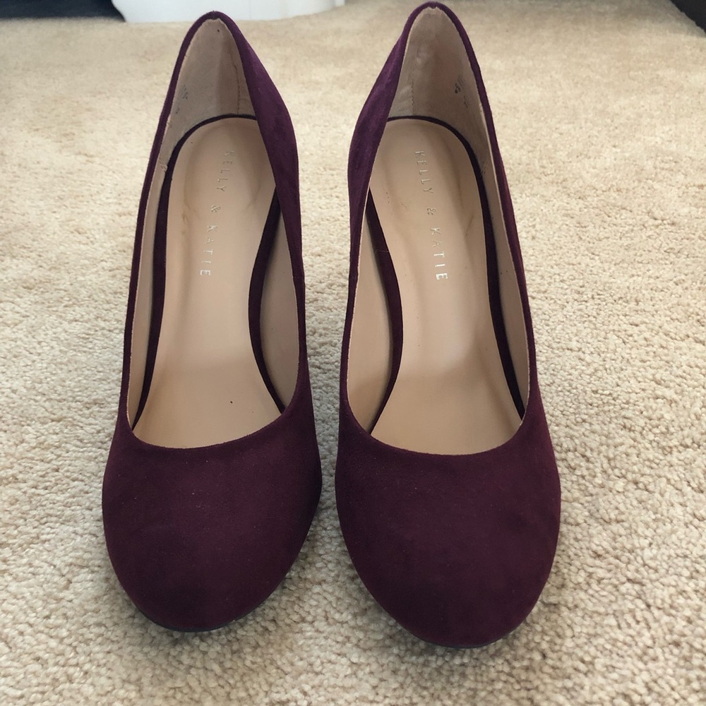 Kelly and Katie heel